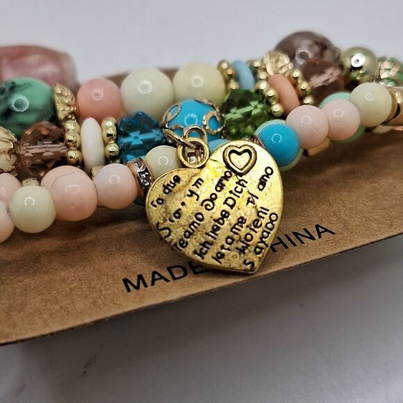 Pink and blue heart Charm bracelet Beaded accessory stone keepsake - Picture 3 of 5